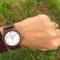 Sissy dřevěné hodinky