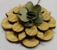 Brož - dřevěný květ
